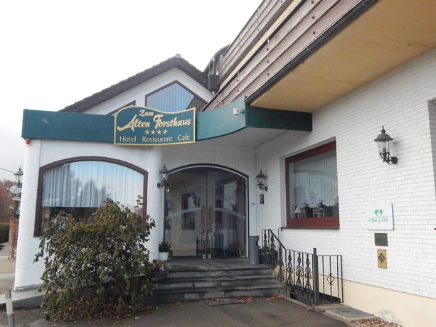 Imagen general del Hotel Land Gut Zum Alten Forsthaus. Foto 1