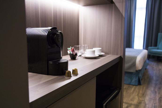 Imagen de la habitación del Hotel Land Plaza La Plata. Foto 2