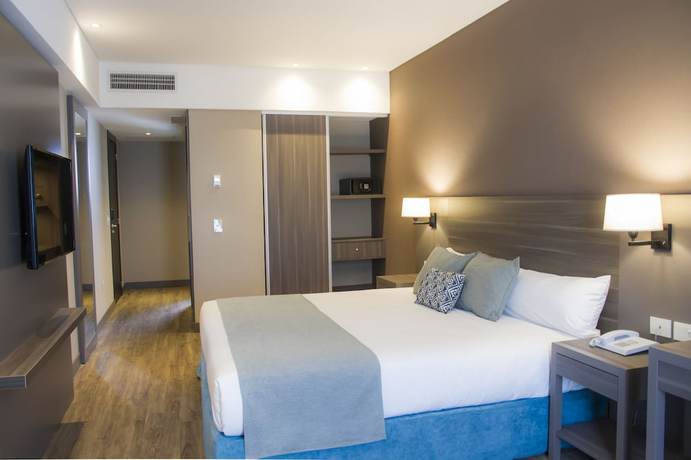 Imagen de la habitación del Hotel Land Plaza La Plata. Foto 6