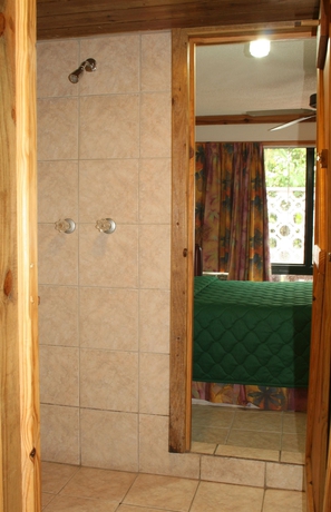 Imagen de la habitación del Hotel Land Shark Coco Plum Resort. Foto 3