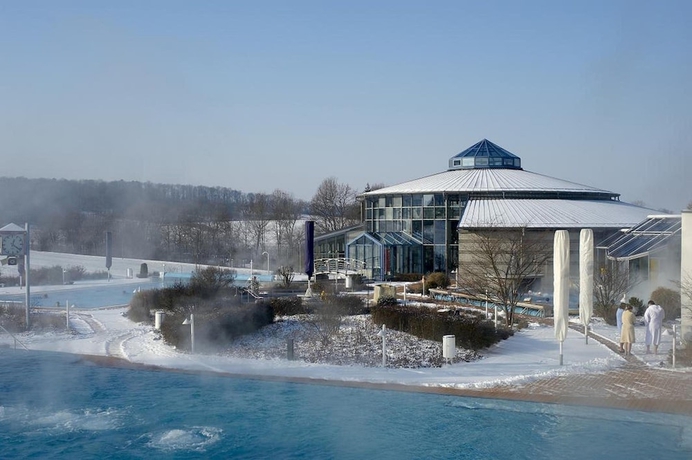 Imagen de la piscina del Hotel Land- Und Aktivhotel Altm&uuml;hlaue. Foto 13