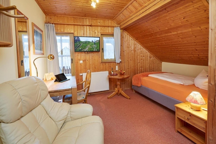 Imagen de la habitación del Hotel Land- Und Aktivhotel Altm&uuml;hlaue. Foto 11