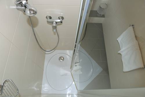 Imagen de la habitación del Hotel Land- Und Golfhotel Alte Fliegerschule. Foto 4