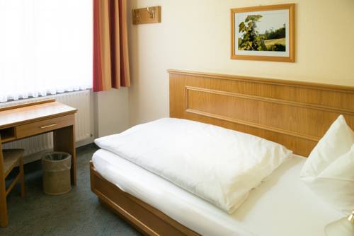 Imagen de la habitación del Hotel Land- Und Golfhotel Alte Fliegerschule. Foto 9