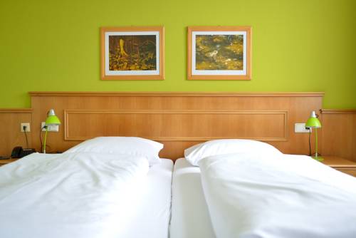 Imagen de la habitación del Hotel Land- Und Golfhotel Alte Fliegerschule. Foto 14