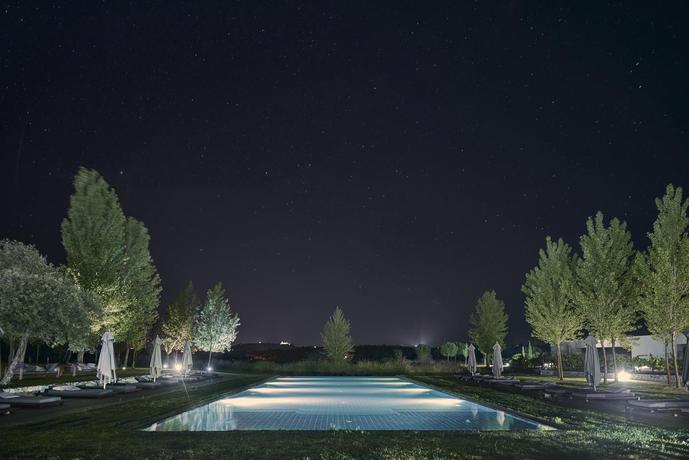 Imagen general del Hotel L'and Vineyards. Foto 7