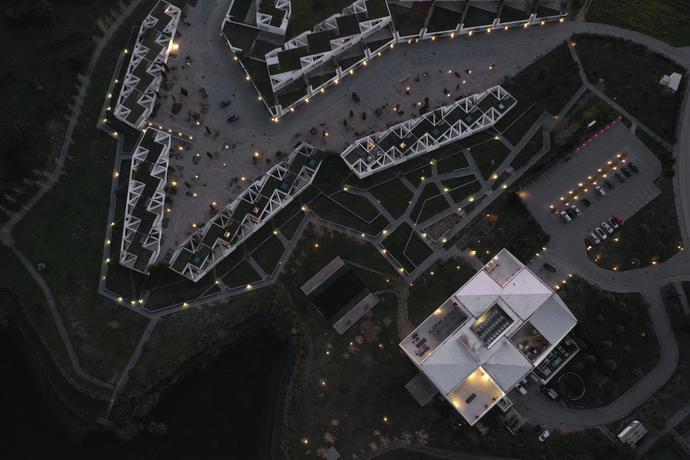 Imagen general del Hotel L'and Vineyards. Foto 9