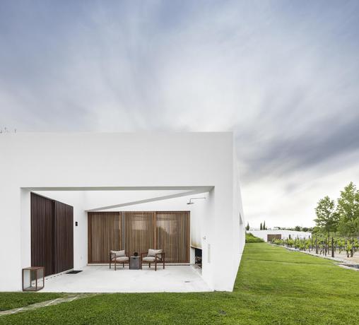 Imagen general del Hotel L'and Vineyards. Foto 10