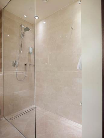 Imagen de la habitación del Hotel Land and Golf Stromberg. Foto 11