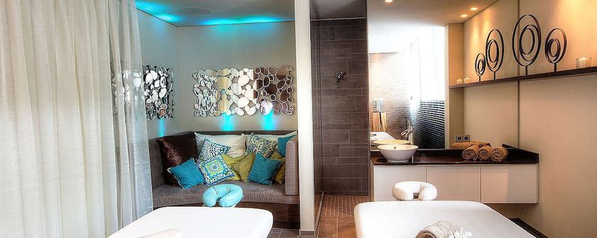 Imagen de la piscina del Hotel Land and Golf Stromberg. Foto 20