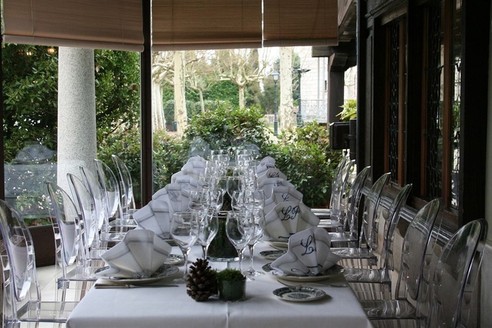 Imagen de los exteriores del Hotel Landa. Foto 8