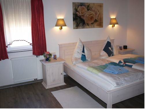 Imagen de la habitación del Hotel Landgasthaus Bonn. Foto 8