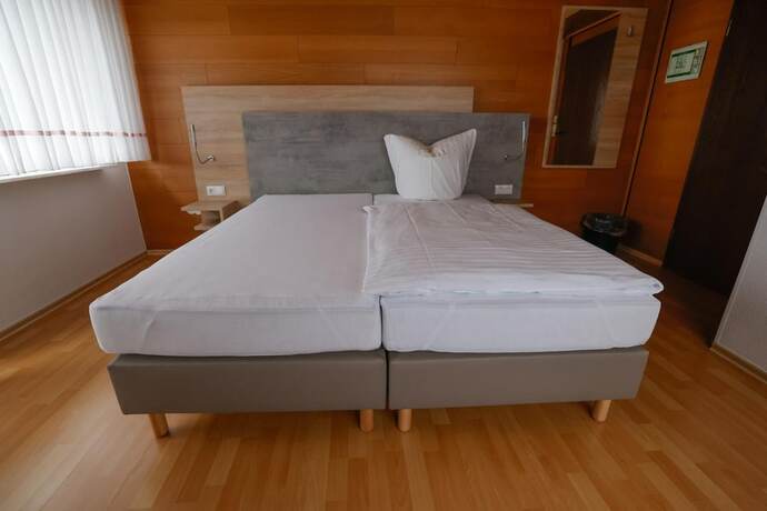 Imagen general del Hotel Landgasthaus Hubertusklause. Foto 4