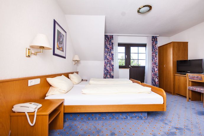Imagen de la habitación del Hotel Landgasthaus Maien. Foto 5