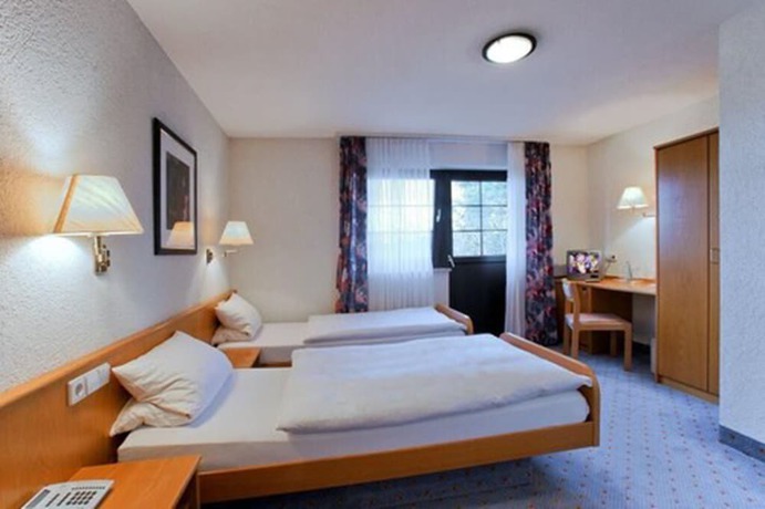 Imagen de la habitación del Hotel Landgasthaus Maien. Foto 13
