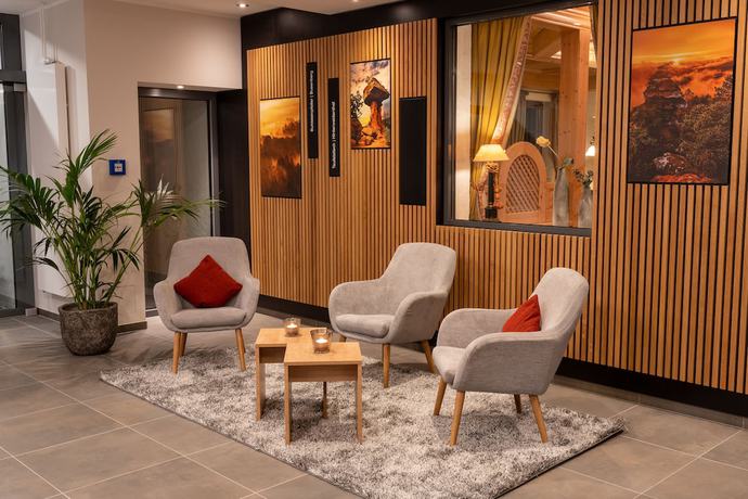 Imagen de los interiores del Hotel Landgasthaus St&auml;ndenhof. Foto 13
