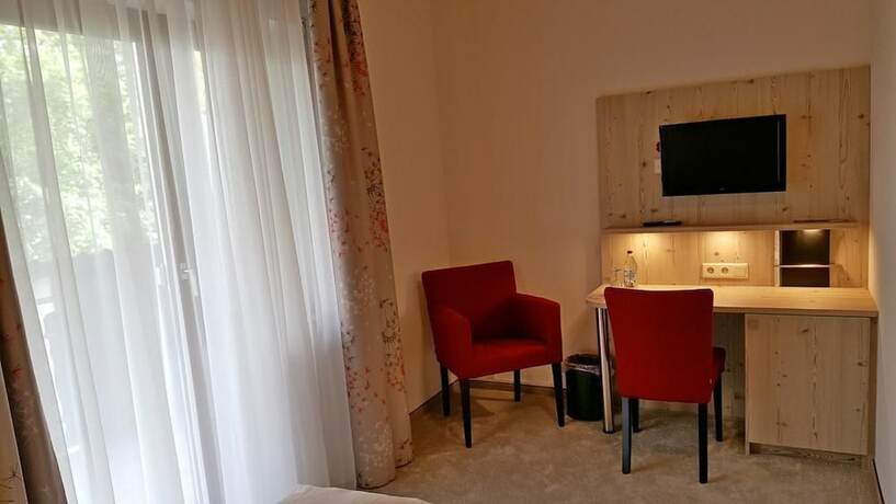 Imagen de la habitación del Hotel Landgasthaus Zollerstuben. Foto 17