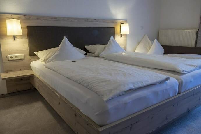 Imagen de la habitación del Hotel Landgasthaus Zollerstuben. Foto 19