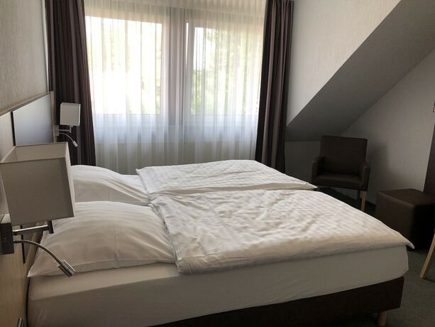Imagen general del Hotel Landgasthaus Zur Linde. Foto 16