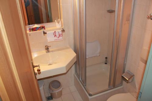 Imagen de la habitación del Hotel Landgasthaus & Kurfer Hof. Foto 6
