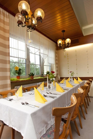 Imagen del bar/restaurante del Hotel Landgasthof Am Sonnenhang. Foto 4