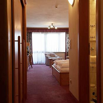 Imagen del bar/restaurante del Hotel Landgasthof Bogner. Foto 5