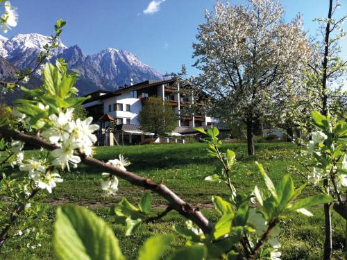 Imagen de los exteriores del Hotel Landgasthof Bogner. Foto 8