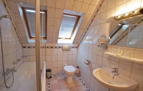 Imagen de la habitación del Hotel Landgasthof Deutsche Eiche. Foto 3