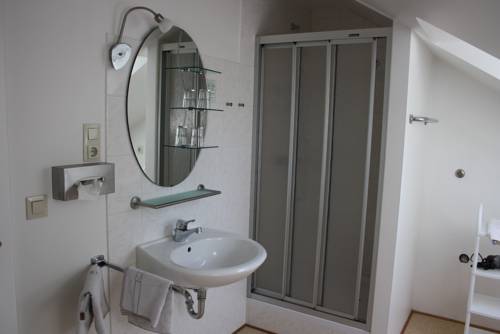 Imagen de la habitación del Hotel Landgasthof Drei Linden. Foto 2