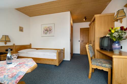 Imagen de la habitación del Hotel Landgasthof Euringer. Foto 2