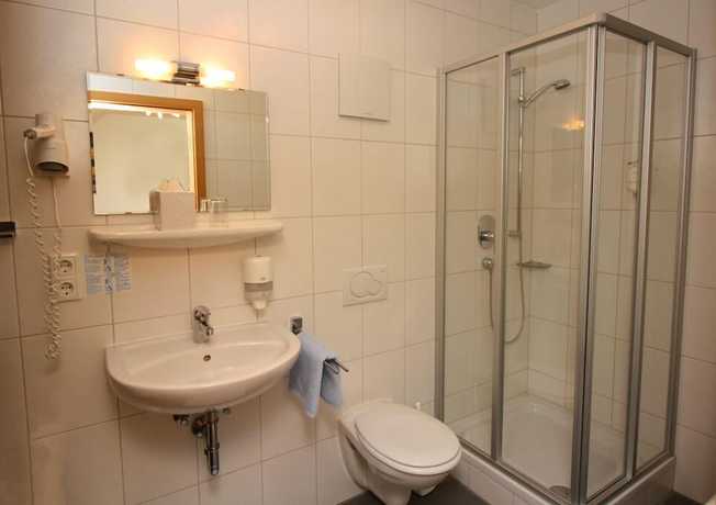 Imagen de la habitación del Hotel Landgasthof Euringer, Manching. Foto 5