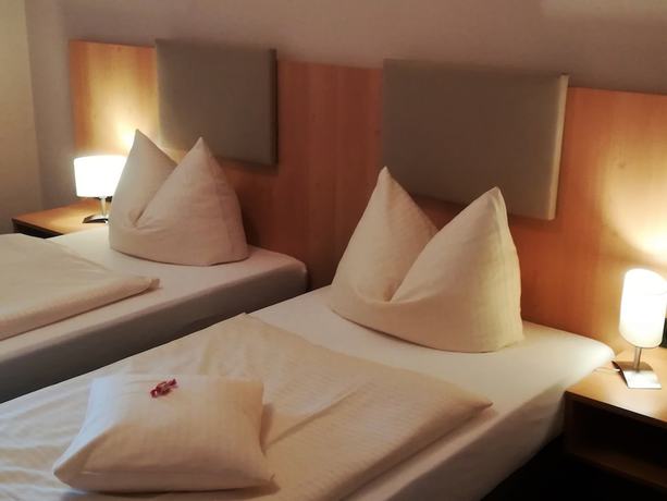 Imagen de la habitación del Hotel Landgasthof Euringer, Manching. Foto 8