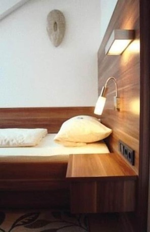 Imagen de la habitación del Hotel Landgasthof Euringer, Manching. Foto 19