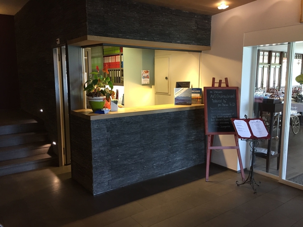 Imagen de los interiores del Hotel Landgasthof Halbinsel Au. Foto 18