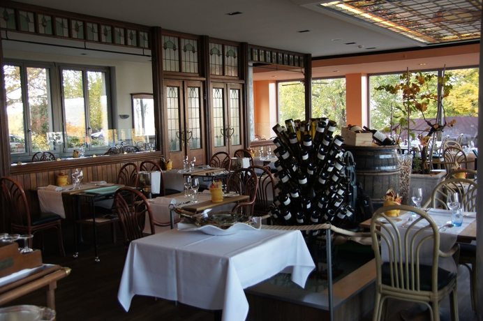 Imagen del bar/restaurante del Hotel Landgasthof Halbinsel Au. Foto 10