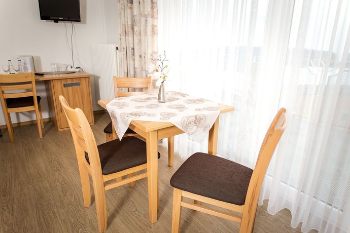 Imagen de la habitación del Hotel Landgasthof Hohenauer Hof. Foto 10