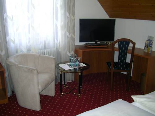 Imagen de la habitación del Hotel Landgasthof Kranz, H&uuml;fingen. Foto 9