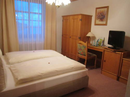 Imagen de la habitación del Hotel Landgasthof Kranz, H&uuml;fingen. Foto 11