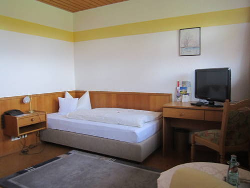 Imagen de la habitación del Hotel Landgasthof Kranz, H&uuml;fingen. Foto 13