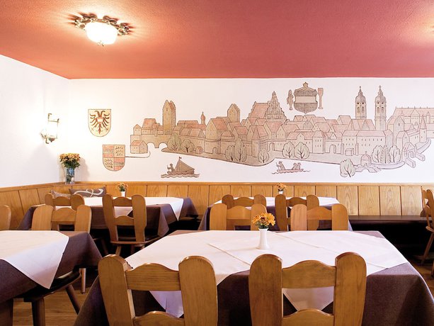 Imagen del bar/restaurante del Hotel - Landgasthof Kreuz. Foto 6