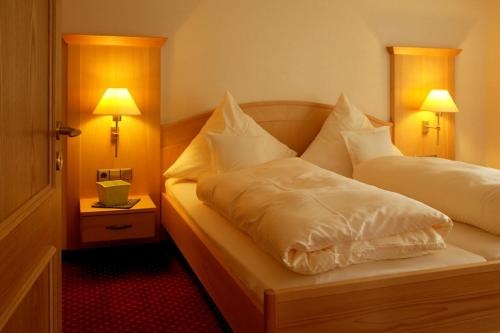 Imagen de la habitación del Hotel Landgasthof L&ouml;wen, Bad Teinach-Zavelstein. Foto 10
