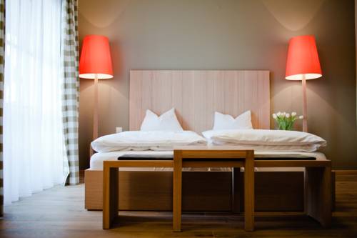 Imagen de la habitación del Hotel Landgasthof Neuwirt, Bad Vigaun. Foto 5