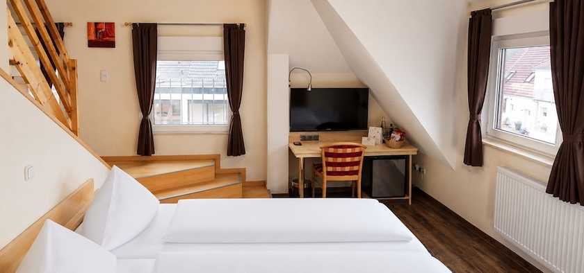 Imagen de la habitación del Hotel Landgasthof Niebler. Foto 8