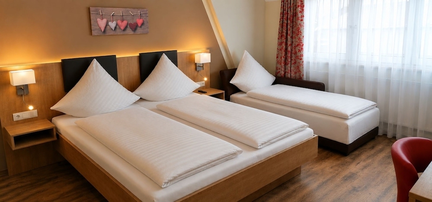 Imagen de la habitación del Hotel Landgasthof Niebler. Foto 12