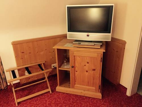 Imagen de la habitación del Hotel Landgasthof Rebstock, Weil am Rhein. Foto 4