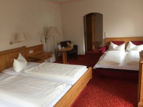 Imagen de la habitación del Hotel Landgasthof Rebstock, Weil am Rhein. Foto 5