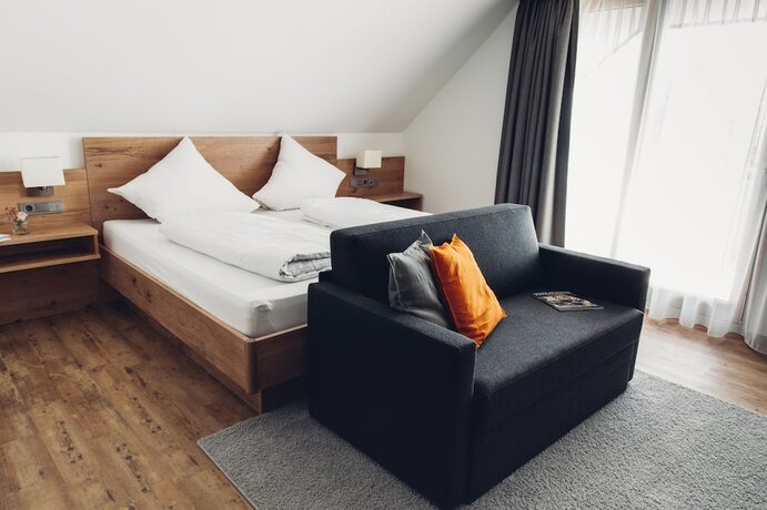 Imagen general del Hotel Landgasthof Ruhrberger Hof. Foto 8