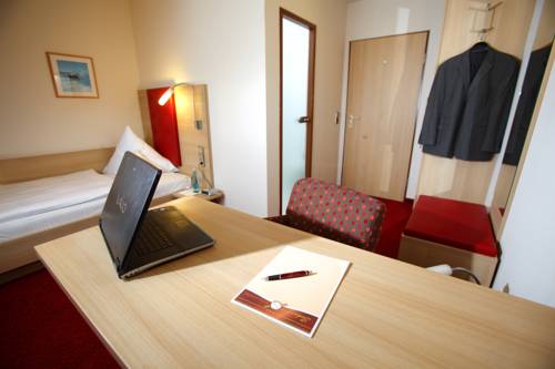 Imagen de la habitación del Hotel Landgasthof Schwanen, Kehl. Foto 7
