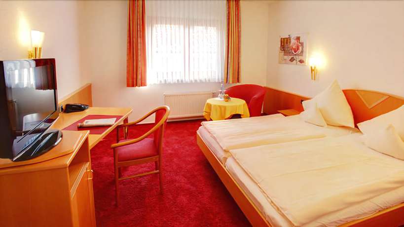 Imagen de la habitación del Hotel Landgasthof Schwanen, Kehl. Foto 10