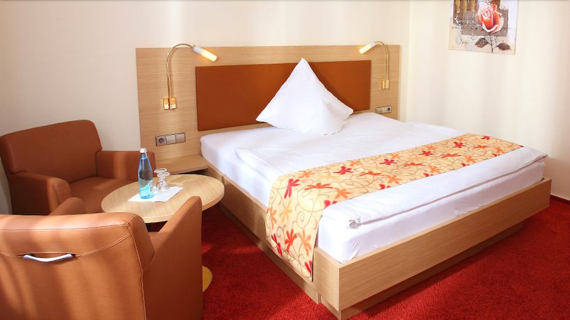 Imagen de la habitación del Hotel Landgasthof Schwanen, Kehl. Foto 11